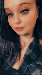 Misschievous90sbaby part 3