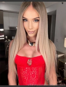 You can check how good this babe aparisifree is in fulfilling any of part 1