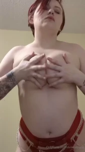 Let s cum together free on curvyelvishgirl stroke that cock watch me