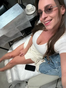 Pretty toes loading part 1