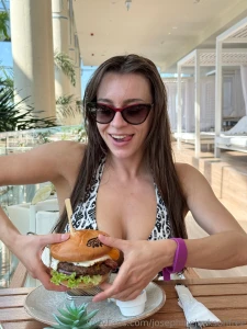 Omg looks like a cheat meal is happening today