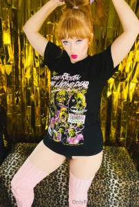 Just some photos of me wearing aerobics gear and working out a little part 2