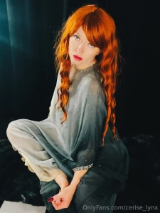 Aurora is a glamour set with a bit of fingering and spreading part 3