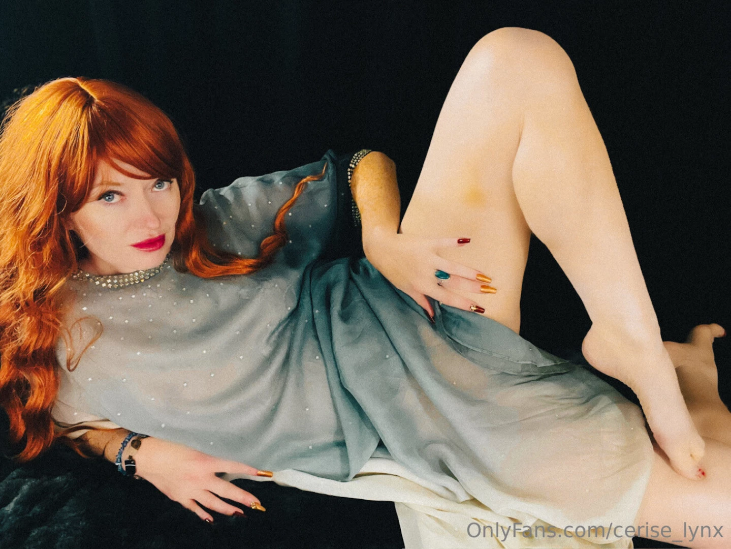 Aurora is a glamour set with a bit of fingering and spreading part 6 