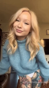 I love cozy sweaters