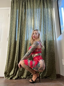 Do you think this would make a good holiday party outfit