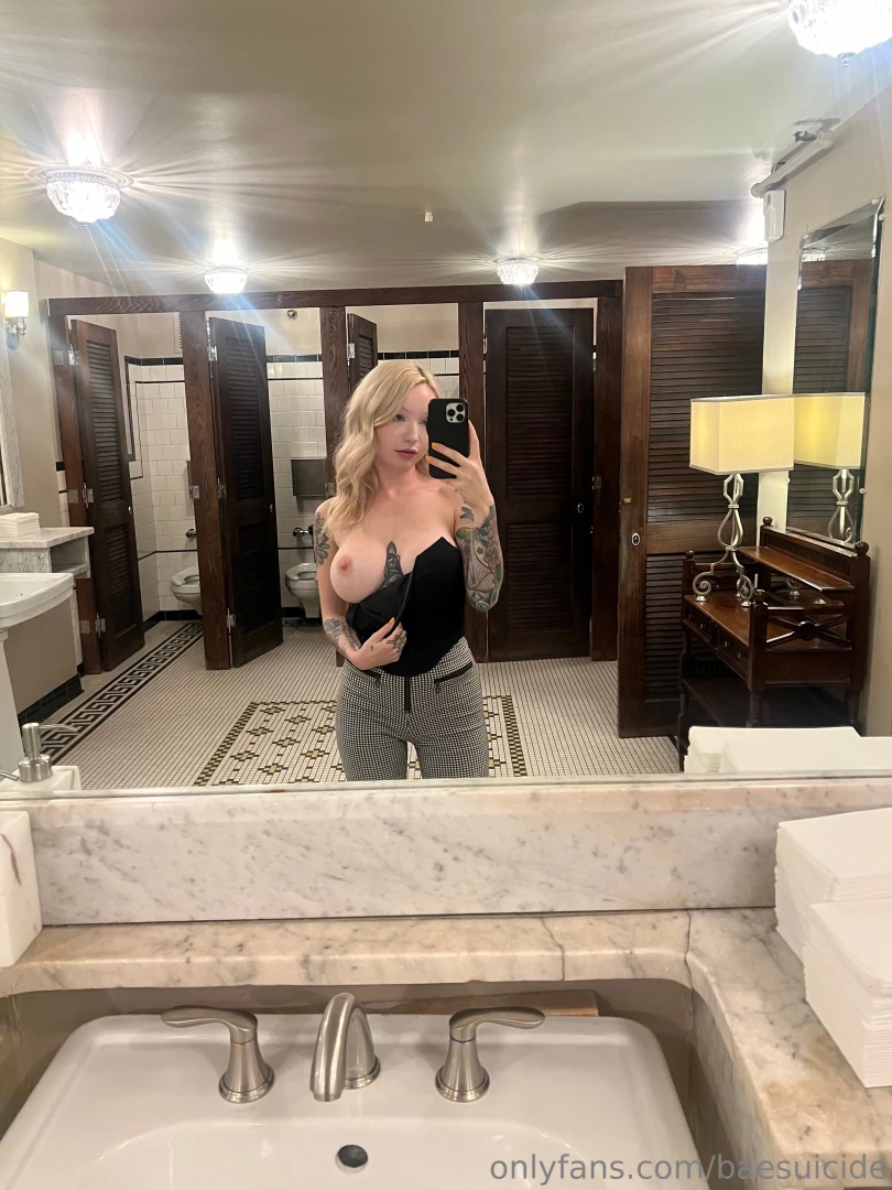 Looking for you at the bar tonight how do i look part 1 