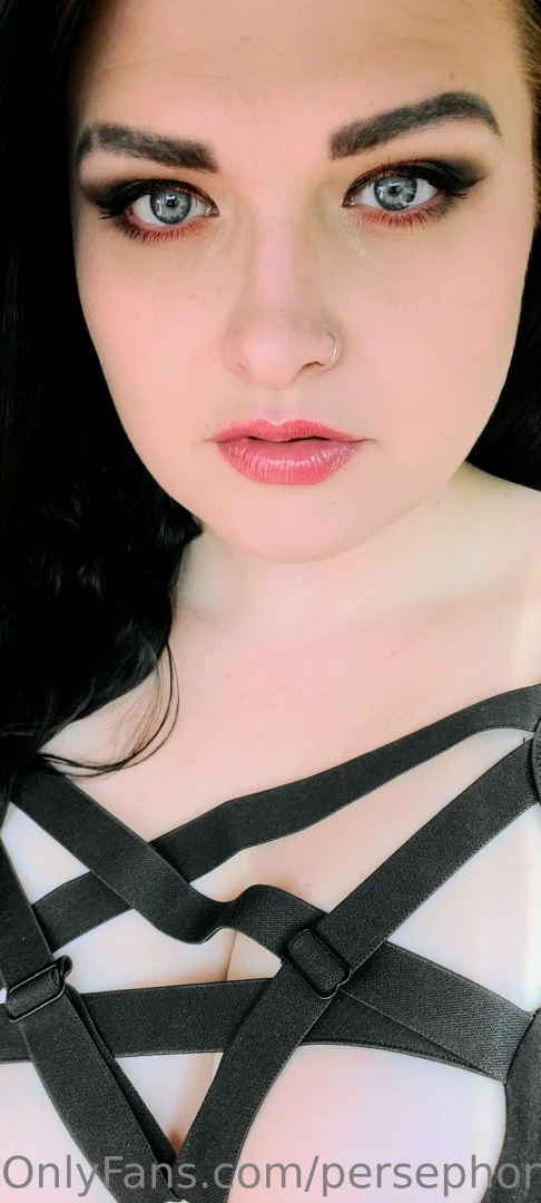 I just want to please you don t you want me to please you 