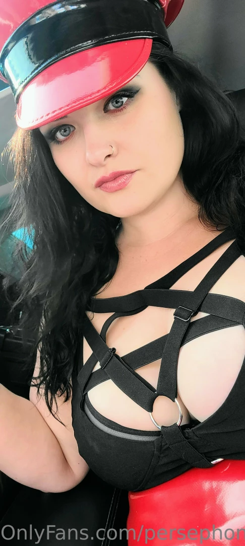 Good morning my lovely deviants 