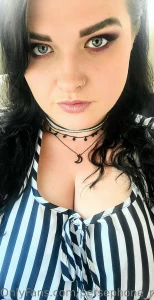 Mountain road trip for some nudie shoots in the woods wonder if the