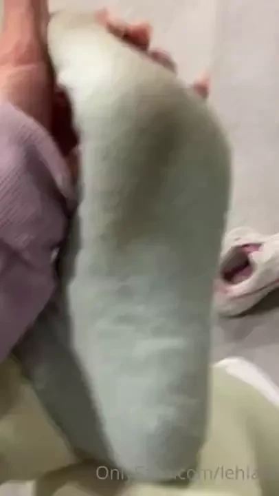 Went strong today - pics from my warm up but i did lots of back squats 