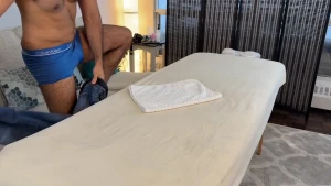 Trailer straight gay massage seduction this straight hung guy came to