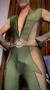 Here i cum to save the day