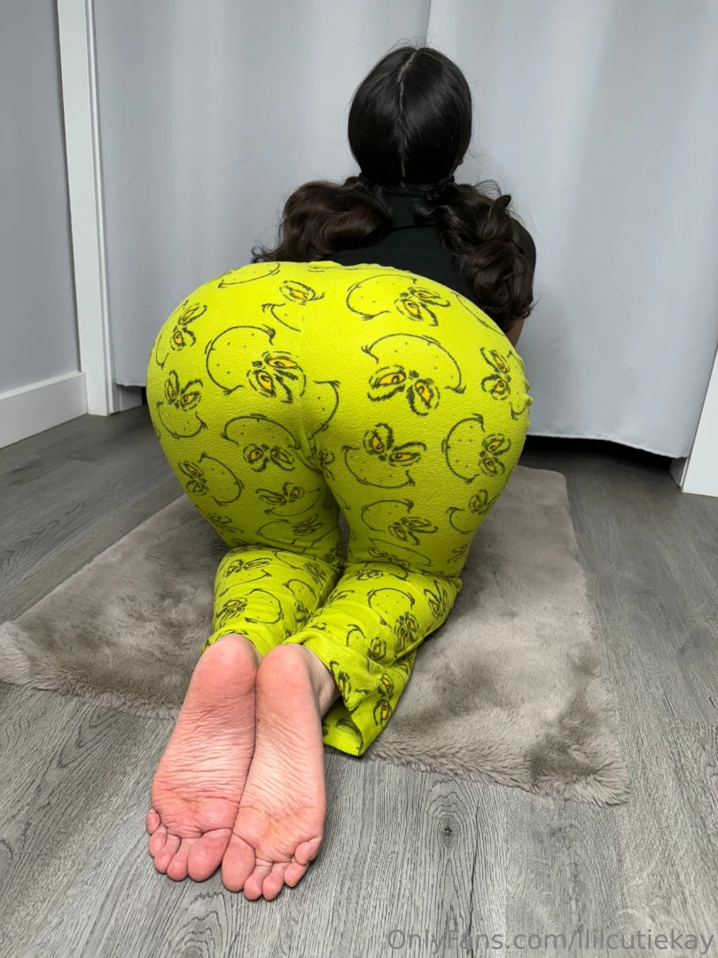 I ve watched all 3 grinch movies this year which one is your favourite part 9 