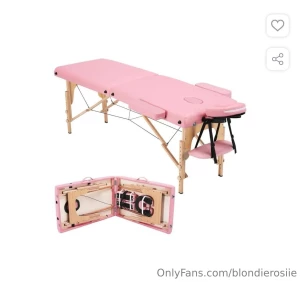 My beautiful friend mariepoppins14 and i had a massage last week and part 1