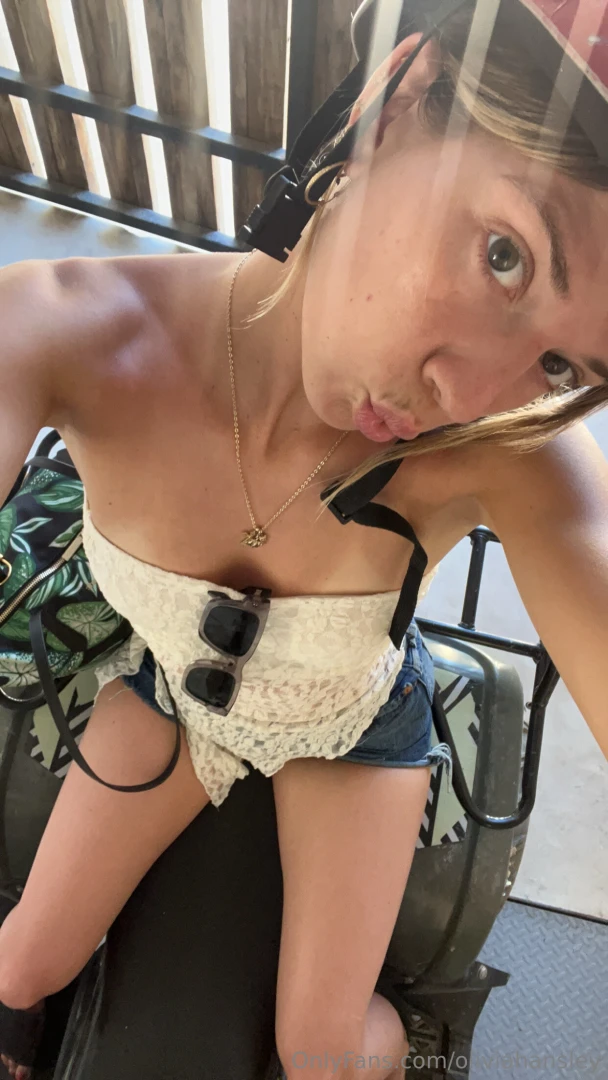 Bet you want a closer look part 2 