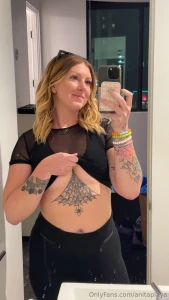 I just moved in to my new apt and it is so so so nice this is the