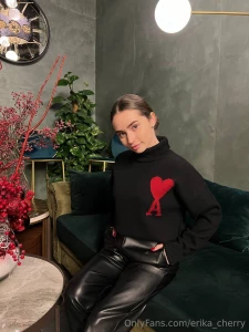 Every detail here seems to say stop relax and enjoy the moment i love