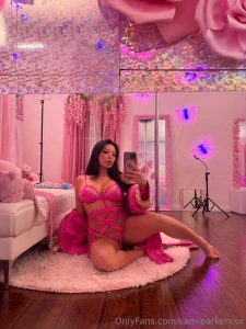 Your cock deserves to be pampered babes