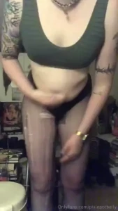 After only one day of trying to pull cheap tights over my fattening