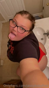 Cum bend me over the counter