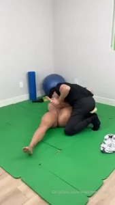 Unlock now asian milf with fatass fucked krystaldavisfree came in for