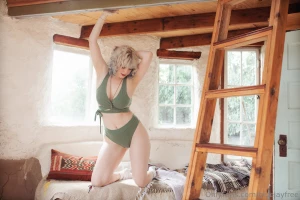 Just got back from a weekend with family and all i wanna do is hang