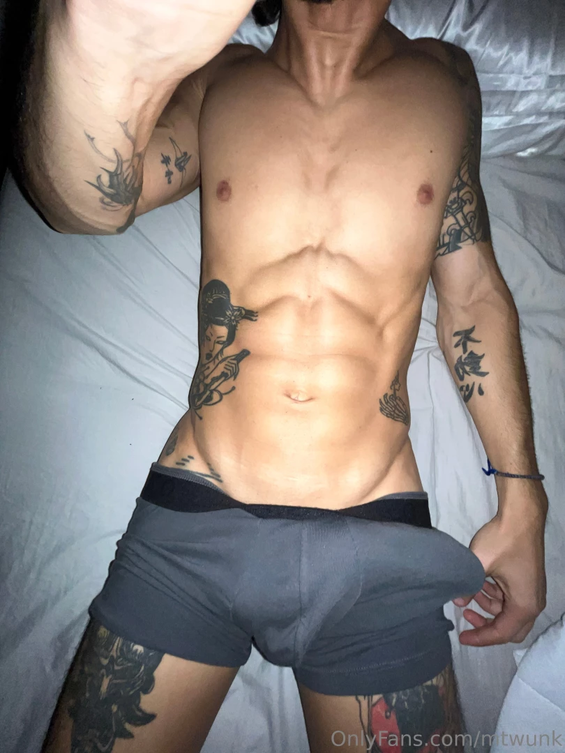 Good morning i woke up like this i wish i had a hole to satisfy my part 4 