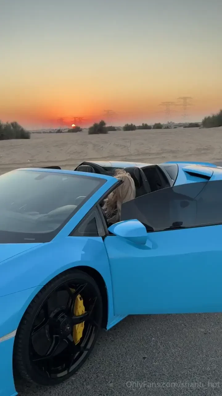 During my trip to dubai i rented a lamborghini for a test drive it was 