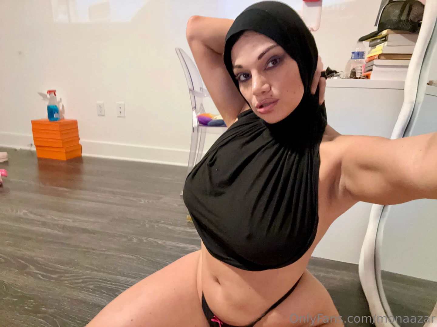 I just wanna be treated like a slut 