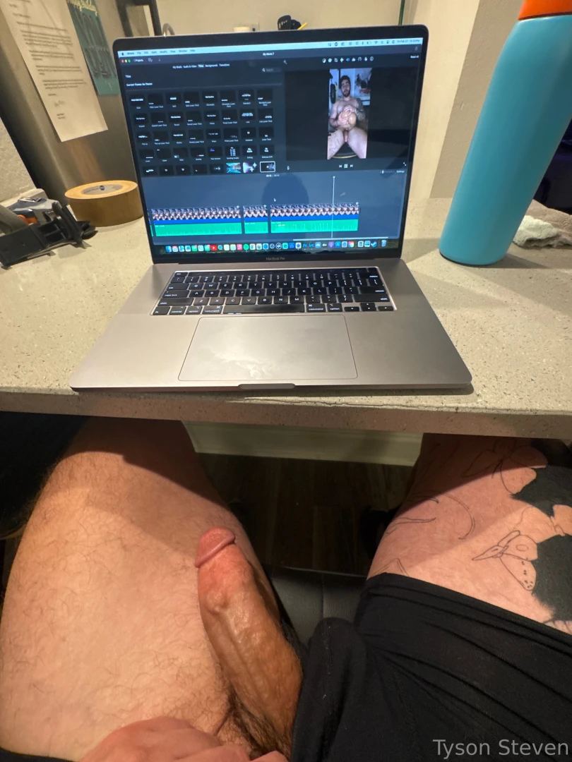 Got hard editing my new of asmr video going up tomorrow fags 