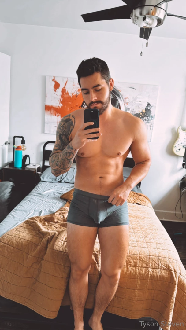 Going on a date tonight i hope he wants to fuck part 1 