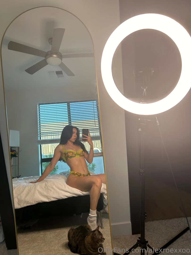 Hi there daddy how about today we have some fun and cum together spoil part 4 