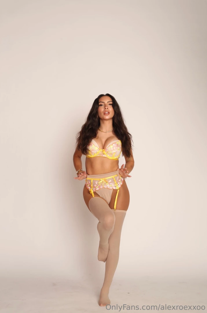 I want you to cum for me over amp over take off your pants and start part 4 
