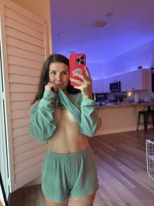 Dm me if you re as bored and horny as i am