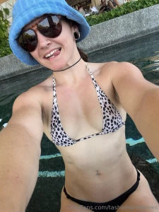 Sunglasses for a sunday