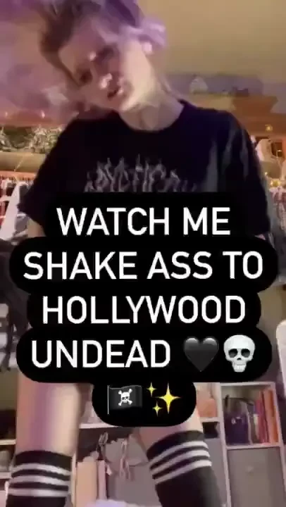 Watch me shake my ass in your face 3 in case you missed it in my 