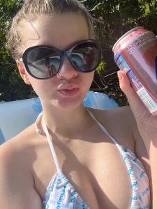 I unironically actually really like la croix xd anyone else part 1