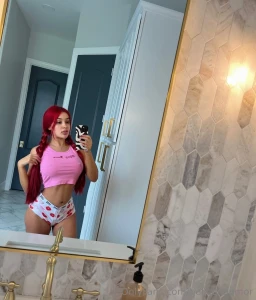 First fan to tip me 15 will receive 2 live videos and 2 live pictures