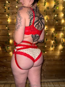 That s a whole lotta cake are you hungry