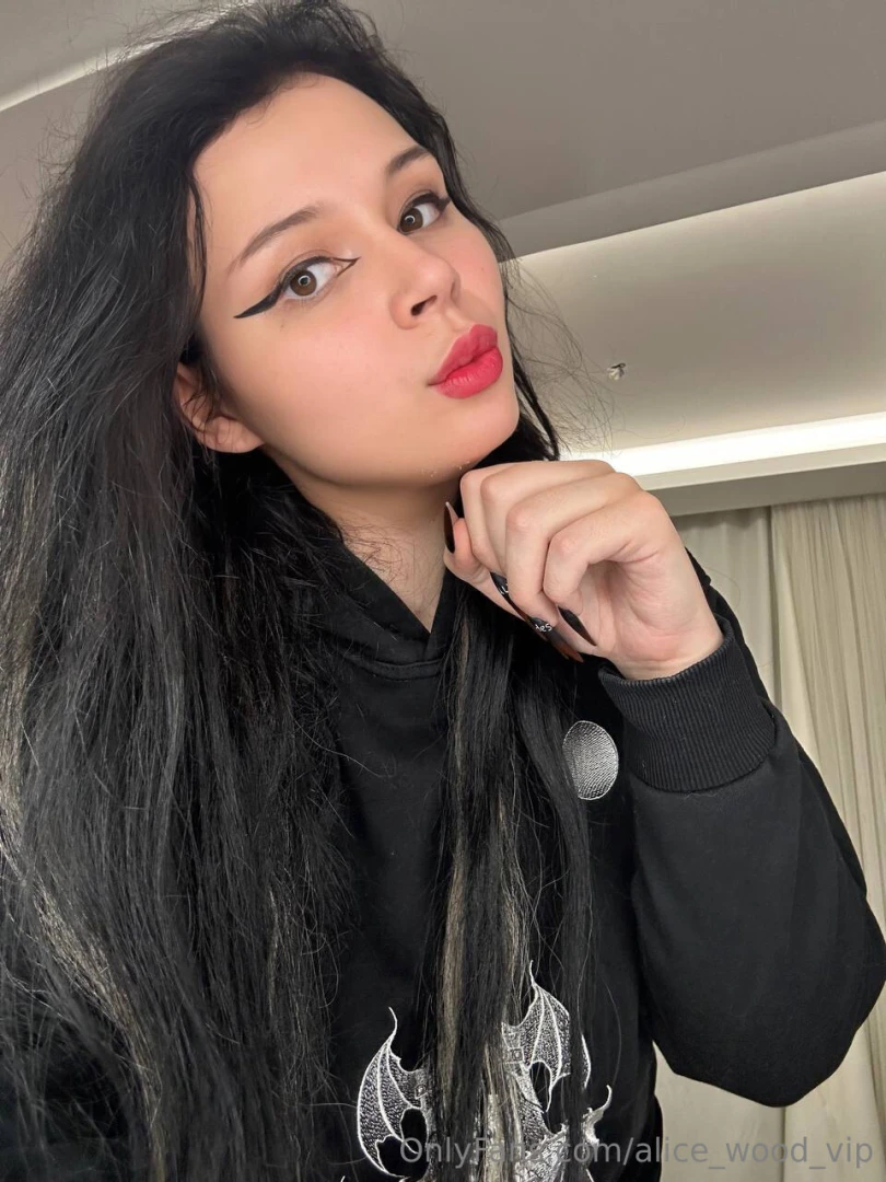 Alice_wood_vip1 part 21 