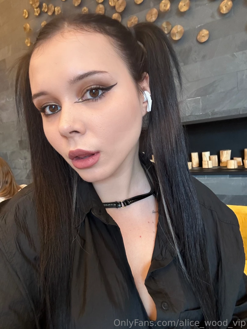 I decided to add some playfulness to my look - ponytails and sharp 