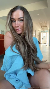 It s giving girl next door