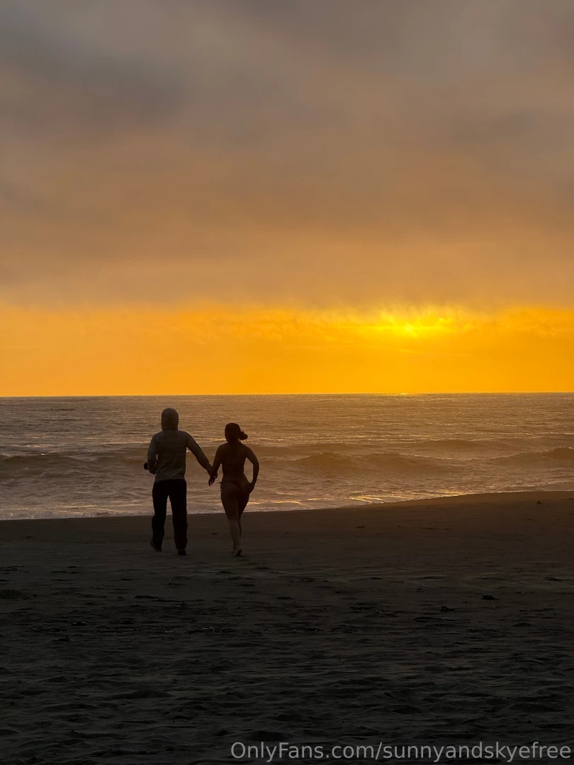 It feels like summer time sunnyandskye part 1 