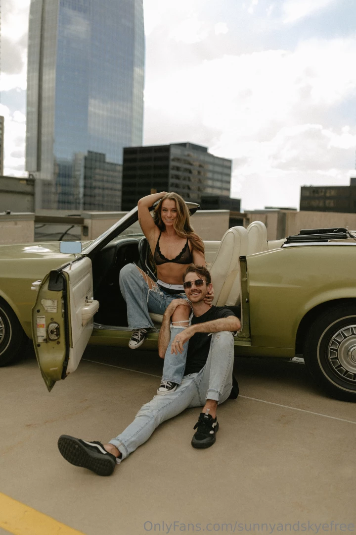 Hi friends we re sunny m and skye f we are a married consensually 