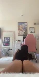 Who wants to help stretch me out