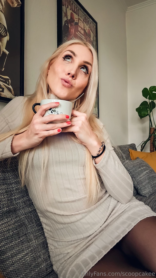 Good morning i m lounging in my shiny black pantyhose today sipping 