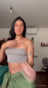 Omg come and mermaid gifted a little whore who likes to dominate and part 1