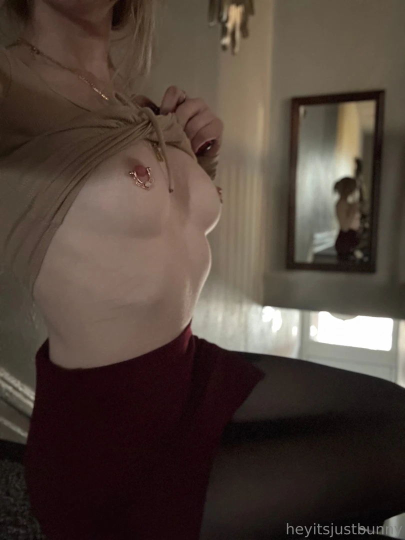 Happy new year s eve friends i m currently on a very spur of the 