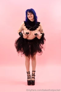 If you want to see under the skirt check out my premium page no im not